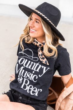 Outlet 🔥 Pink Lily Country Music And Beer Black Graphic Tee ✨ -Tees Shop 1K0A0471 b54bedd6 5bf5 443e 8002 db574cb0947d 650x