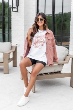 Top 10 🛒 Pink Lily Welcome To The Wild West Graphic Tee 🌟 -Tees Shop 1K0A1441 650x