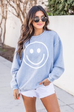 Cheap ⌛ Pink Lily Smiley Face Faded Denim Corded Graphic Sweatshirt 🛒 -Tees Shop 1K0A5341 177fe026 0c43 4a28 8f31 61d3d6e4115d 650x