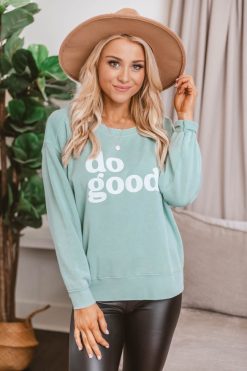 Hot Sale ✔️ Pink Lily Do Good Graphic Mint Sweatshirt 🛒 -Tees Shop 1K0A6362 703ceb1b cb4a 49cb 9923 6bbdd11bc49c 650x