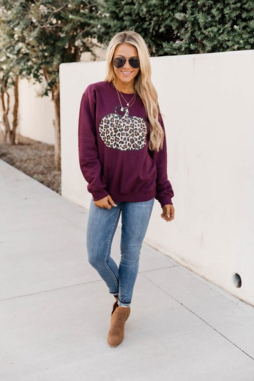 Outlet 🎉 Pink Lily Animal Print Pumpkin Graphic Maroon Sweatshirt 🌟 -Tees Shop