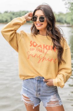 Outlet 🌟 Pink Lily Soakin' Up That Sunshine Gold Corded Graphic Sweatshirt 🔔 -Tees Shop 219A2406 650x