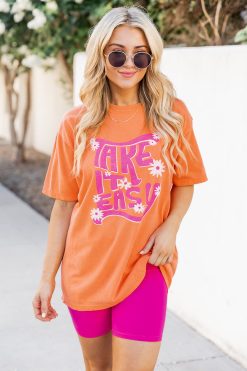 Flash Sale 💯 Pink Lily Take It Easy Burnt Orange Graphic Tee 🌟 -Tees Shop 219A2532 650x