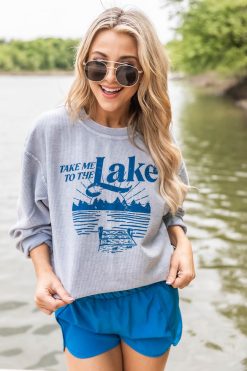 Budget ❤️ Pink Lily Take Me To The Lake Faded Denim Graphic Sweatshirt 😍 -Tees Shop 219A2609 650x