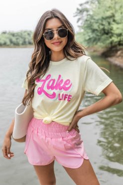 Best Sale 🥰 Pink Lily Lake Life Multi Pale Yellow Triblend Tee 💯 -Tees Shop 219A2883 650x