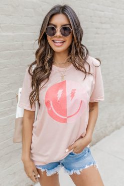 Cheapest 🌟 Pink Lily Lightning Bolt Smiley Peach Graphic Tee 🎉 -Tees Shop 219A9582 650x