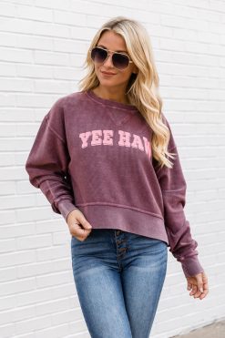 Cheapest 🤩 Pink Lily Yee Haw Cropped Corded Graphic Maroon Sweatshirt 🔥 -Tees Shop A178744 170004 gianna 177292 vicky 173398 riverawalk 2 650x