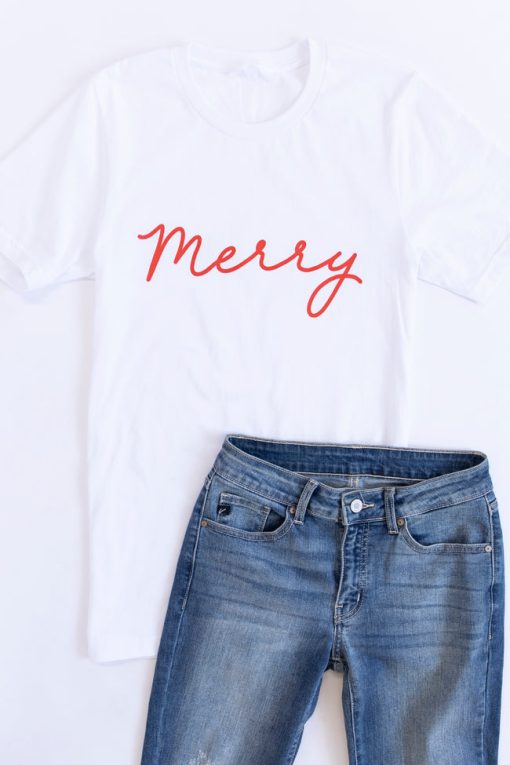 Best Pirce 😉 Pink Lily Merry Script Graphic White Tee 👏 -Tees Shop